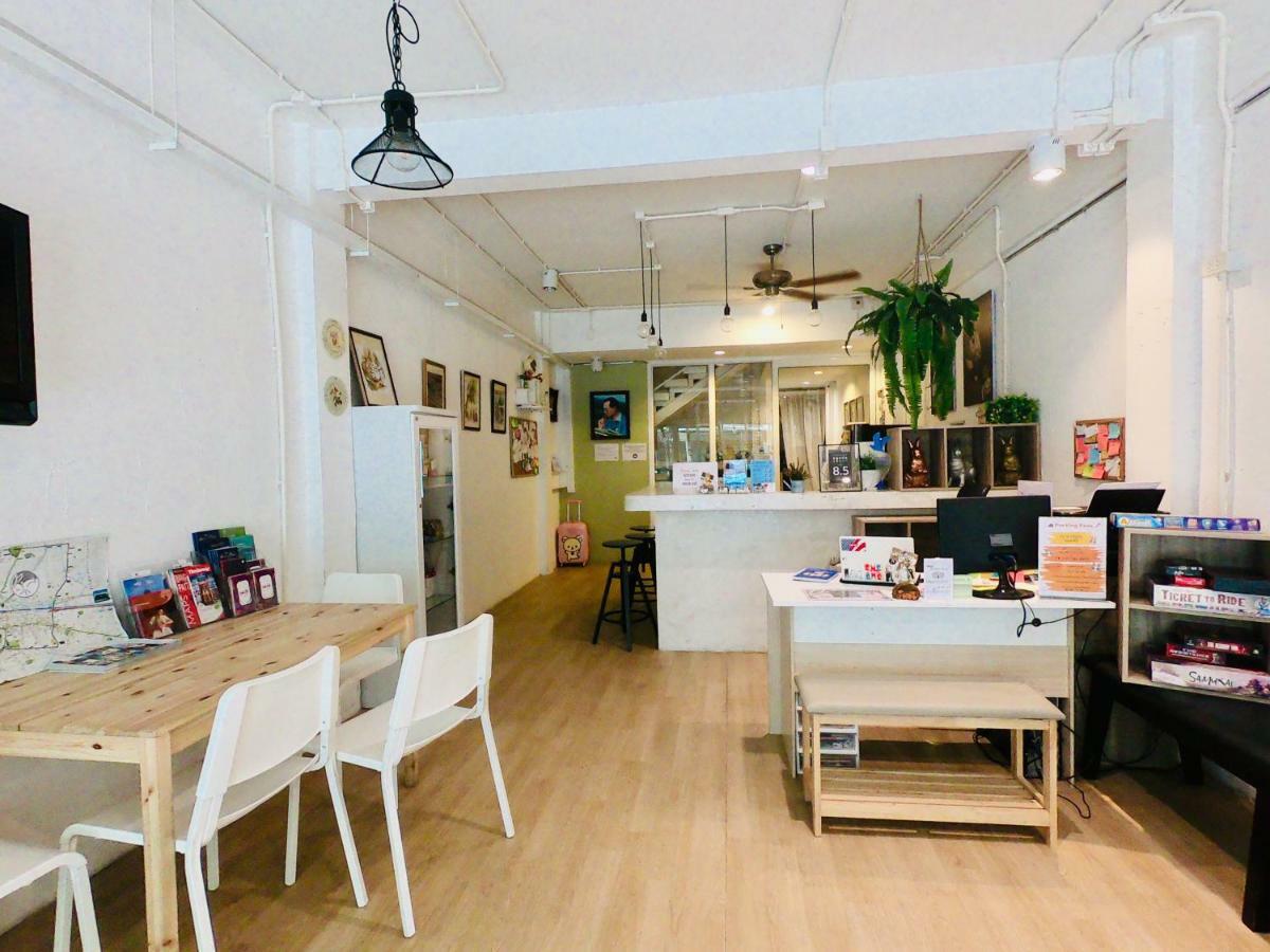 Rabbitat Pansiyon Bangkok Dış mekan fotoğraf