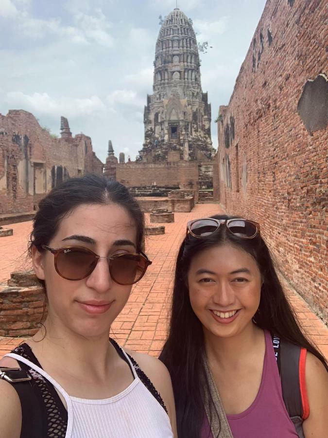 Rabbitat Pansiyon Bangkok Dış mekan fotoğraf
