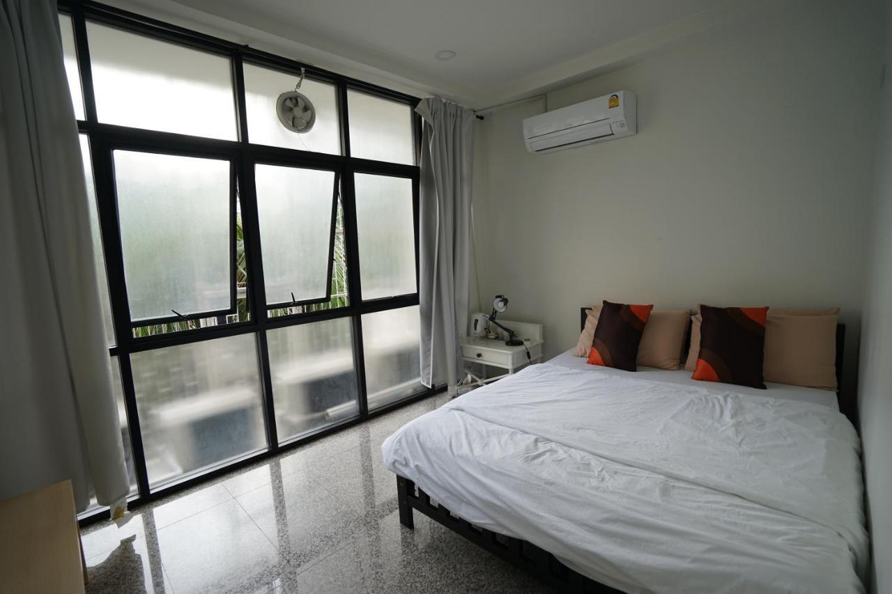 Rabbitat Pansiyon Bangkok Dış mekan fotoğraf